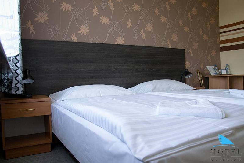 Hotel Na Skarpie Olsztyn  Esterno foto