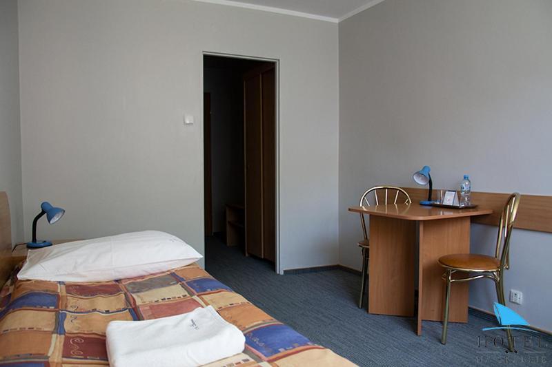 Hotel Na Skarpie Olsztyn  Esterno foto