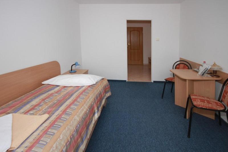 Hotel Na Skarpie Olsztyn  Esterno foto